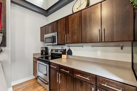 Kitchen - 1406 Republic St, Cincinnati, OH 45202 photo 2 of 2