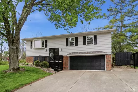 873 Tradewind Dr, Mason, OH 45040