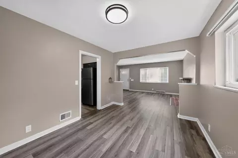 3254 Gobel Ave, Cincinnati, OH 45211 photo 9