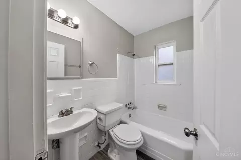 3254 Gobel Ave, Cincinnati, OH 45211 photo 19