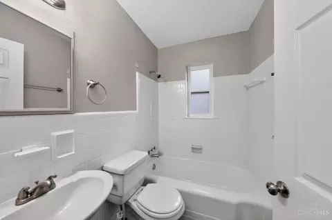 3254 Gobel Ave, Cincinnati, OH 45211 photo 20