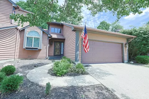 1047 Golfview Rd, Middletown, OH 45042