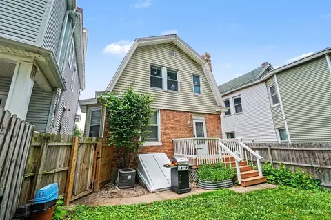 Exterior - 2804 Eden Ave, Cincinnati, OH 45219 photo 8 of 8