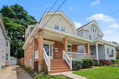 Exterior - 2804 Eden Ave, Cincinnati, OH 45219 photo 3 of 8