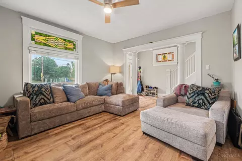 Living - 2804 Eden Ave, Cincinnati, OH 45219 photo 2 of 2