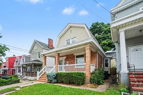 Exterior - 2804 Eden Ave, Cincinnati, OH 45219 photo 4 of 8