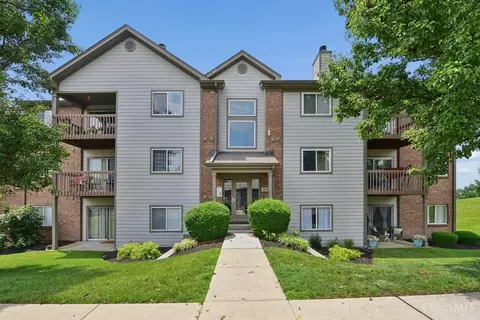 8919 Eagleview Dr, West Chester, OH 45069