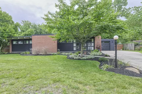 1215 Hollywood Ave, Cincinnati, OH 45224