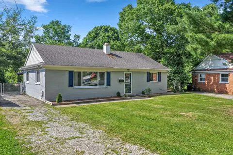 8777 Morningstar Ln, Cincinnati, OH 45231