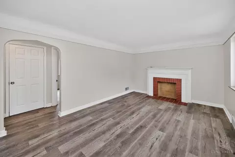 Living - 3452 Robb Ave, Cheviot, OH 45211 photo 2 of 3