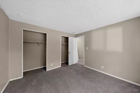 Bedroom - 8587 Daly Rd, Cincinnati, OH 45231 photo 9 of 10
