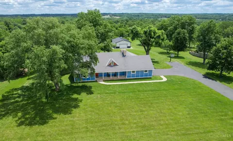 1122 Mockingbird Ln, Lebanon, OH 45036