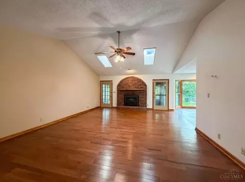 Living - 2129 Greenpine Dr, Cincinnati, OH 45231 photo 1 of 5