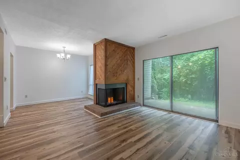 Living - 7268 Galbraith Rd, Madeira, OH 45243 photo 1 of 5