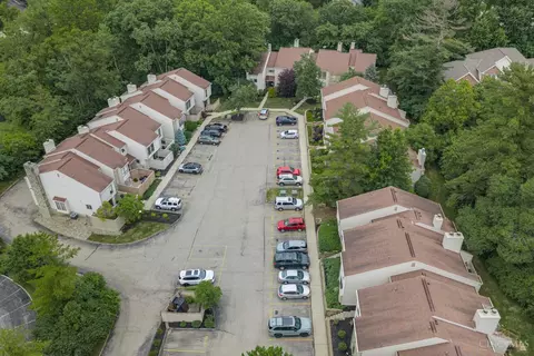 View/Area - 7268 Galbraith Rd, Madeira, OH 45243 photo 2 of 5