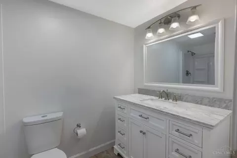 Bath - 7268 Galbraith Rd, Madeira, OH 45243 photo 1 of 1