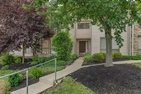 7268 Galbraith Rd, Madeira, OH 45243