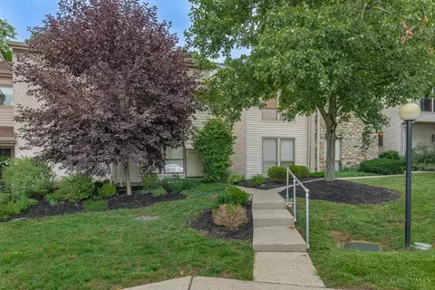 Exterior - 7268 Galbraith Rd, Madeira, OH 45243 photo 2 of 7