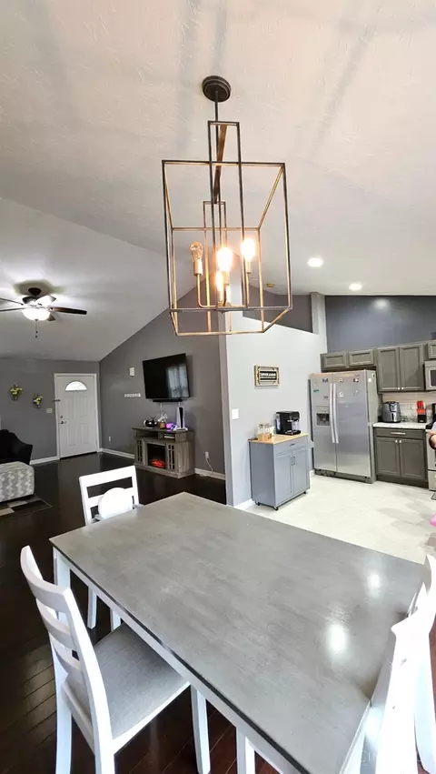 Dining - 506 Mill St, Blanchester, OH 45107 photo 1 of 1