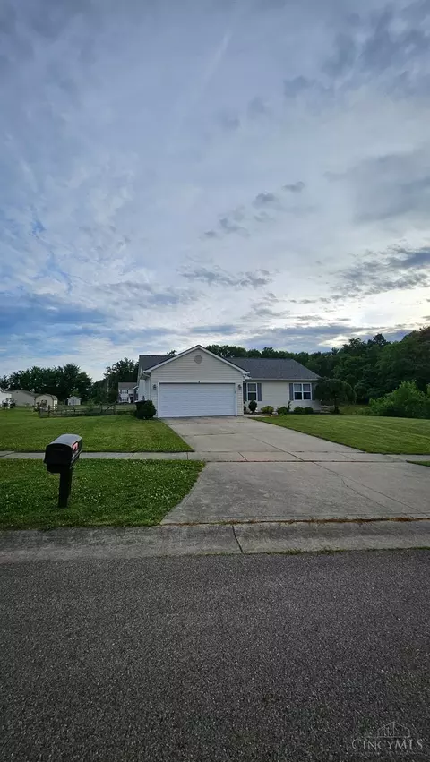 506 Mill St, Blanchester, OH 45107