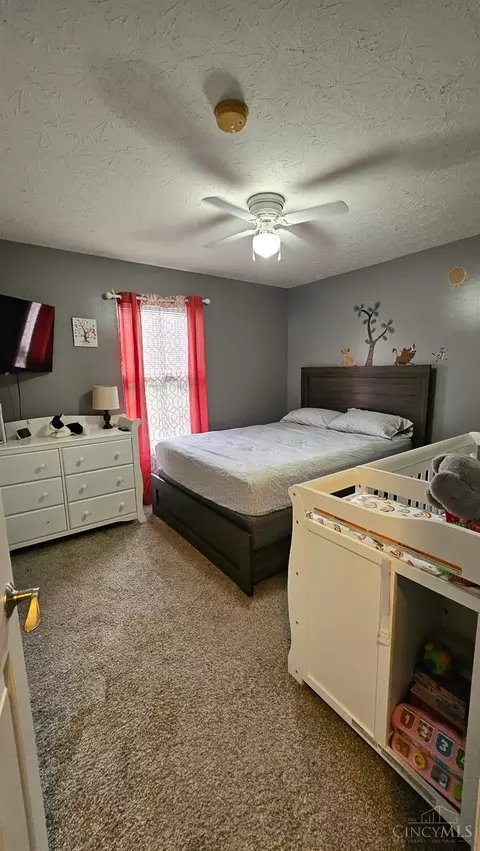Bedroom - 506 Mill St, Blanchester, OH 45107 photo 3 of 4