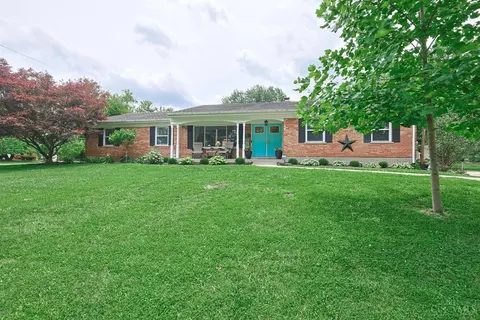 701 Ashford Ct, Cincinnati, OH 45231