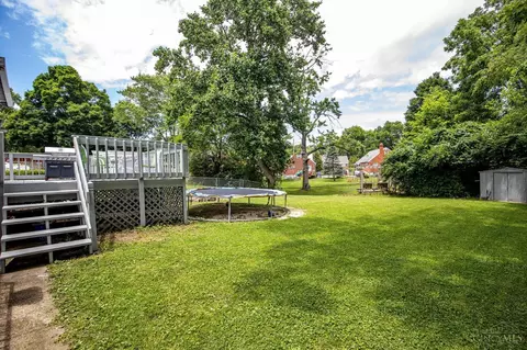 Exterior - 2862 Allview Cir, Cincinnati, OH 45238 photo 5 of 7