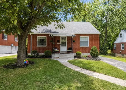 Exterior - 2862 Allview Cir, Cincinnati, OH 45238 photo 3 of 7