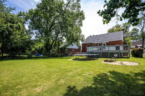Exterior - 2862 Allview Cir, Cincinnati, OH 45238 photo 6 of 7