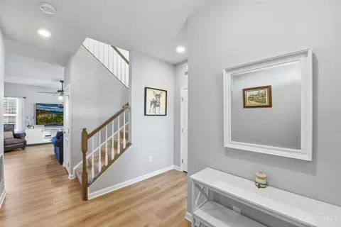 Entry Way - 5815 Classicway Blvd, Morrow, OH 45152 photo 2 of 5