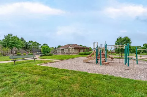 Exterior - 3232 Shadow Ridge Ct, Morrow, OH 45152 photo 9 of 11