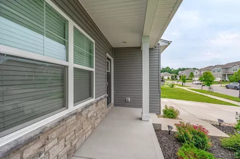 Exterior - 3232 Shadow Ridge Ct, Morrow, OH 45152 photo 4 of 11