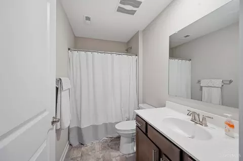 Bath - 3232 Shadow Ridge Ct, Morrow, OH 45152 photo 1 of 3