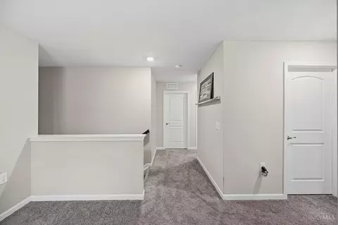 Entry Way - 3232 Shadow Ridge Ct, Morrow, OH 45152 photo 4 of 13