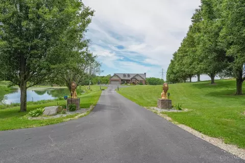 741 Penn Ln, Whiteoak Twp, OH 45133