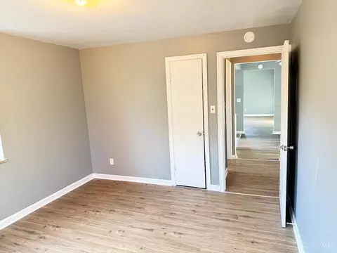 Bedroom - 3926 Gatewood Ln, Silverton, OH 45236 photo 3 of 5