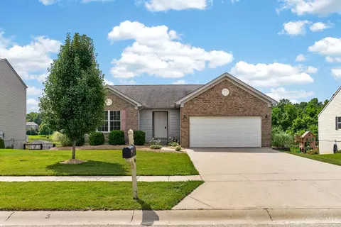 25626 Hearthstone Dr, Brookville, IN 47012