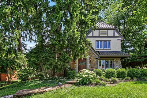 119 Glenmary Ave, Cincinnati, OH 45220