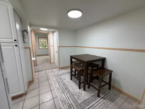 Dining - 1589 Summit Rd, Cincinnati, OH 45237 photo 3 of 3