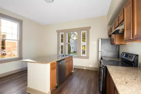 Kitchen - 1237 Laidlaw Ave, Cincinnati, OH 45237 photo 1 of 2