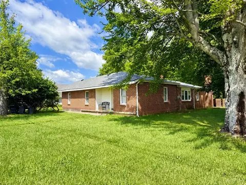 6441 Long Glady, Blanchester, OH 45107
