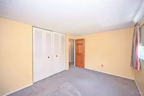 Bedroom - 768 Tradewind Dr, Mason, OH 45040 photo 3 of 7