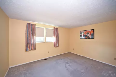 Bedroom - 768 Tradewind Dr, Mason, OH 45040 photo 1 of 7