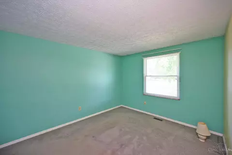 Bedroom - 768 Tradewind Dr, Mason, OH 45040 photo 4 of 7