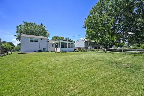 Exterior - 768 Tradewind Dr, Mason, OH 45040 photo 8 of 12