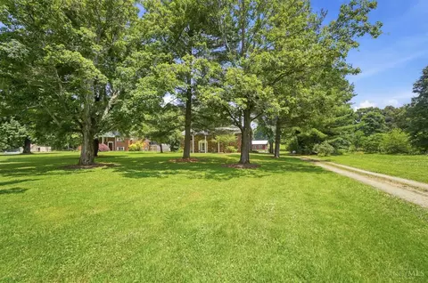 Exterior - 3576 Bootjack Corner Rd, Williamsburg, OH 45176 photo 3 of 24