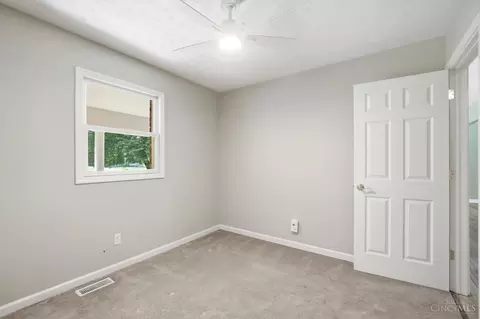 Bedroom - 3576 Bootjack Corner Rd, Williamsburg, OH 45176 photo 9 of 9