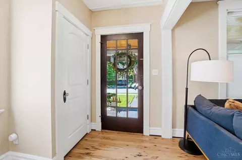 Entry Way - 3790 Ault Park Ave, Cincinnati, OH 45208 photo 1 of 2