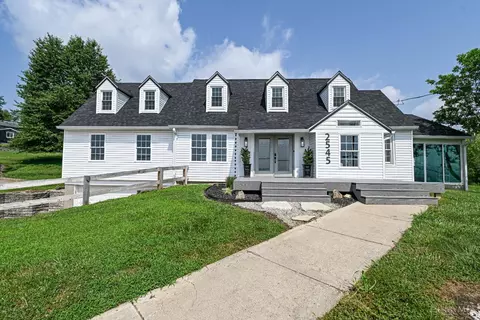 2545 Cliff Rd, North Bend, OH 45052