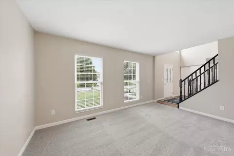 Living - 6527 Thistle Grv, Morrow, OH 45152 photo 6 of 6